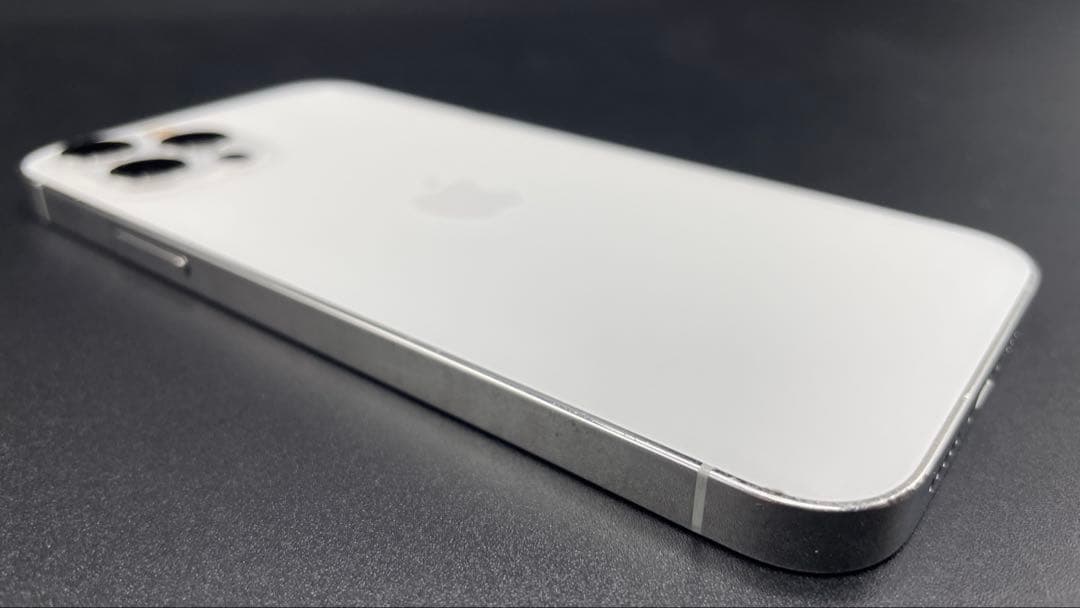 【美品】iPhone12 Pro 256GB シルバー 本体