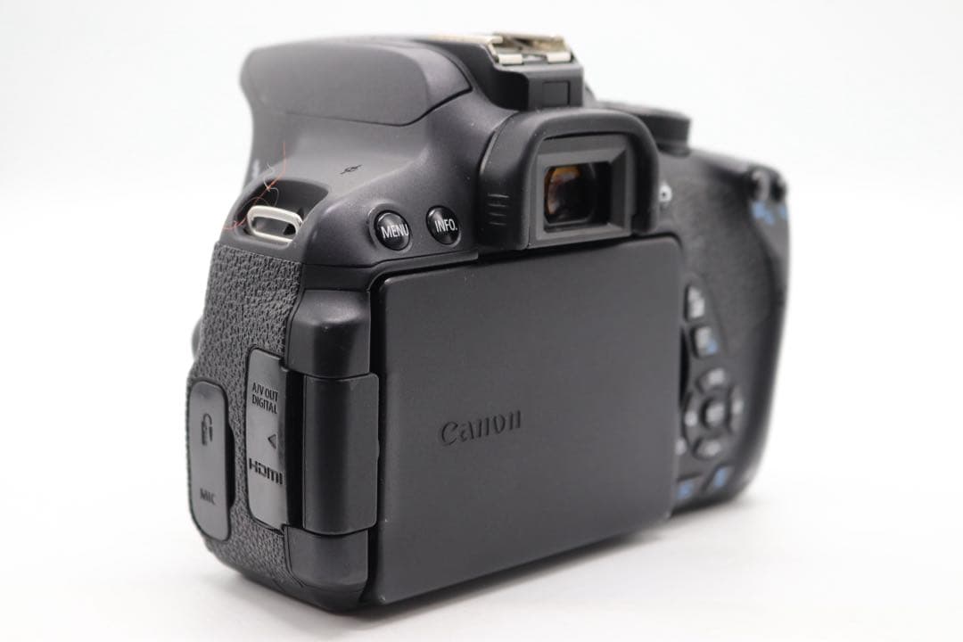 美品ですが訳あり 【Canon EOS Kiss X7i ダブルレンズセット】