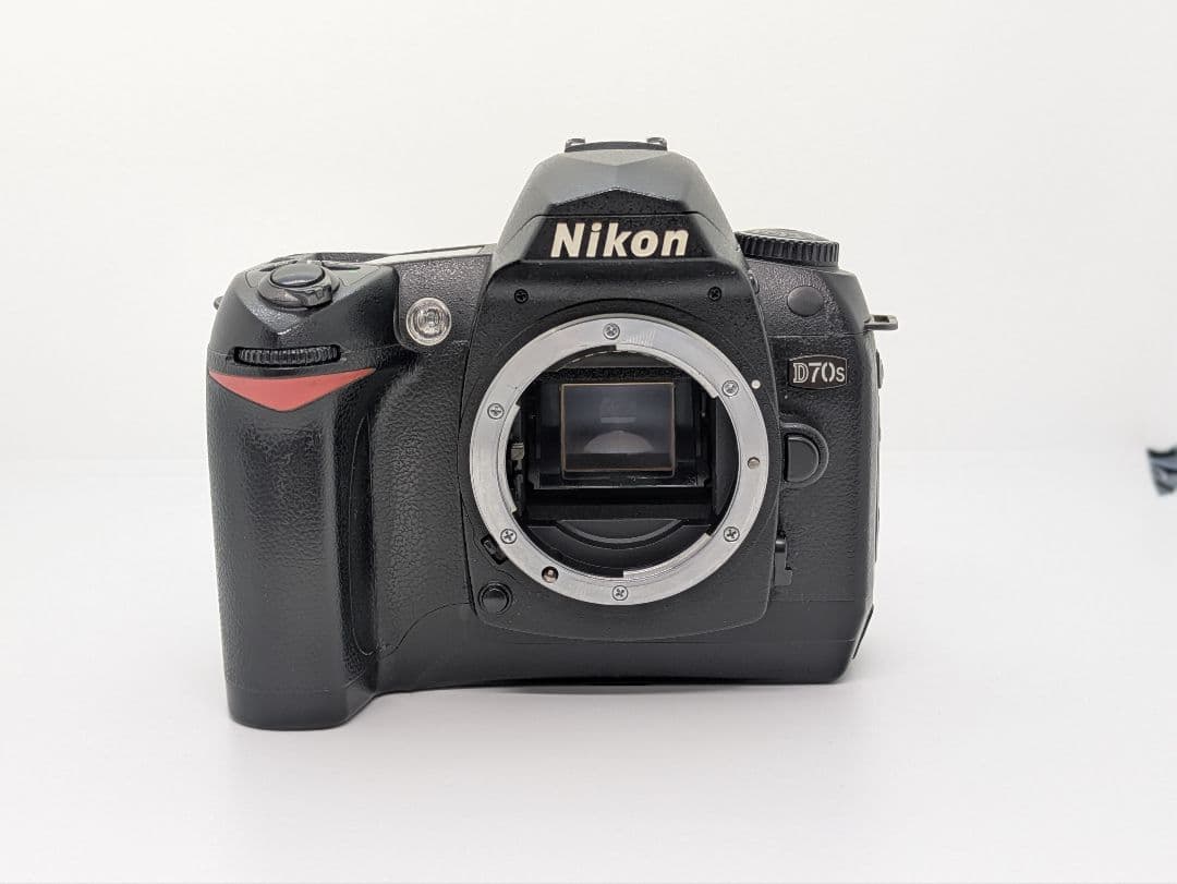3月13日限定特価♪Nikon D70S & TAMRON AF 28-70mm