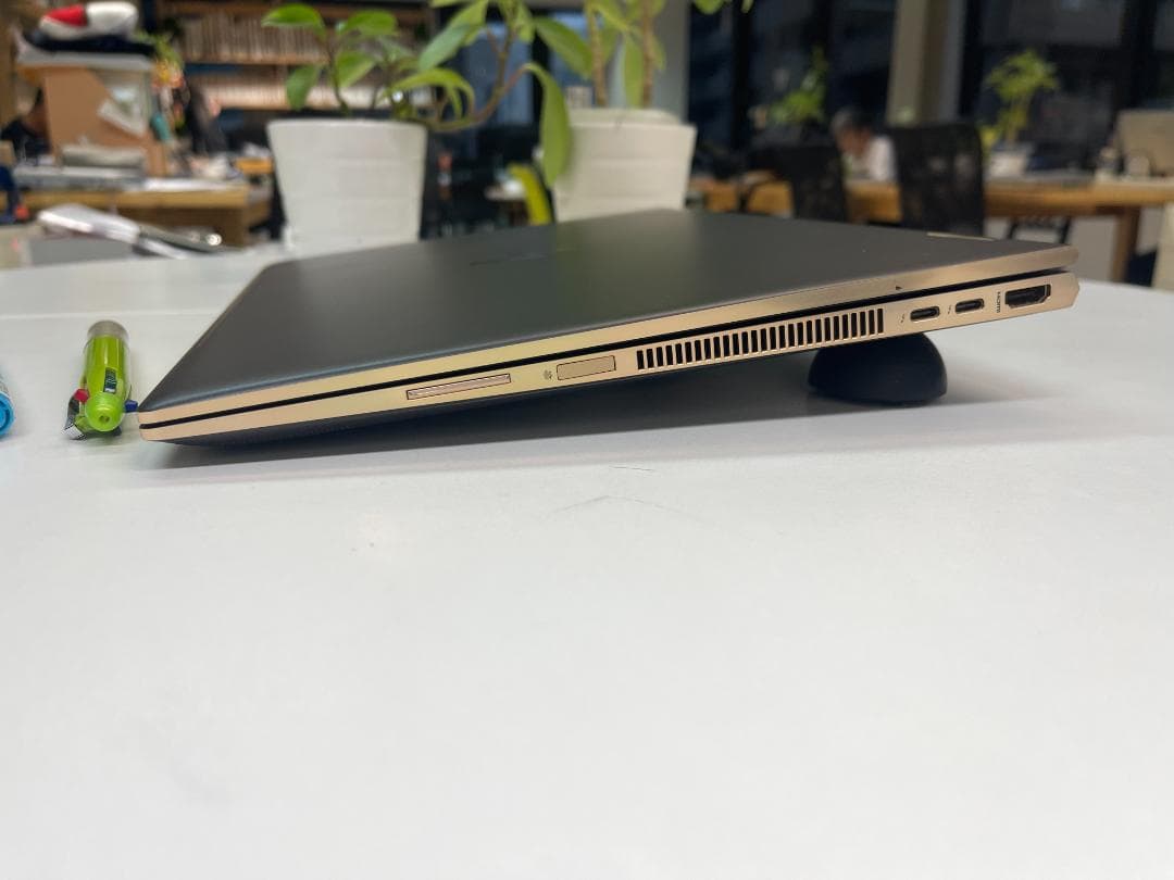 【中古】ノートパソコンHP Spectre x360 Convertible
