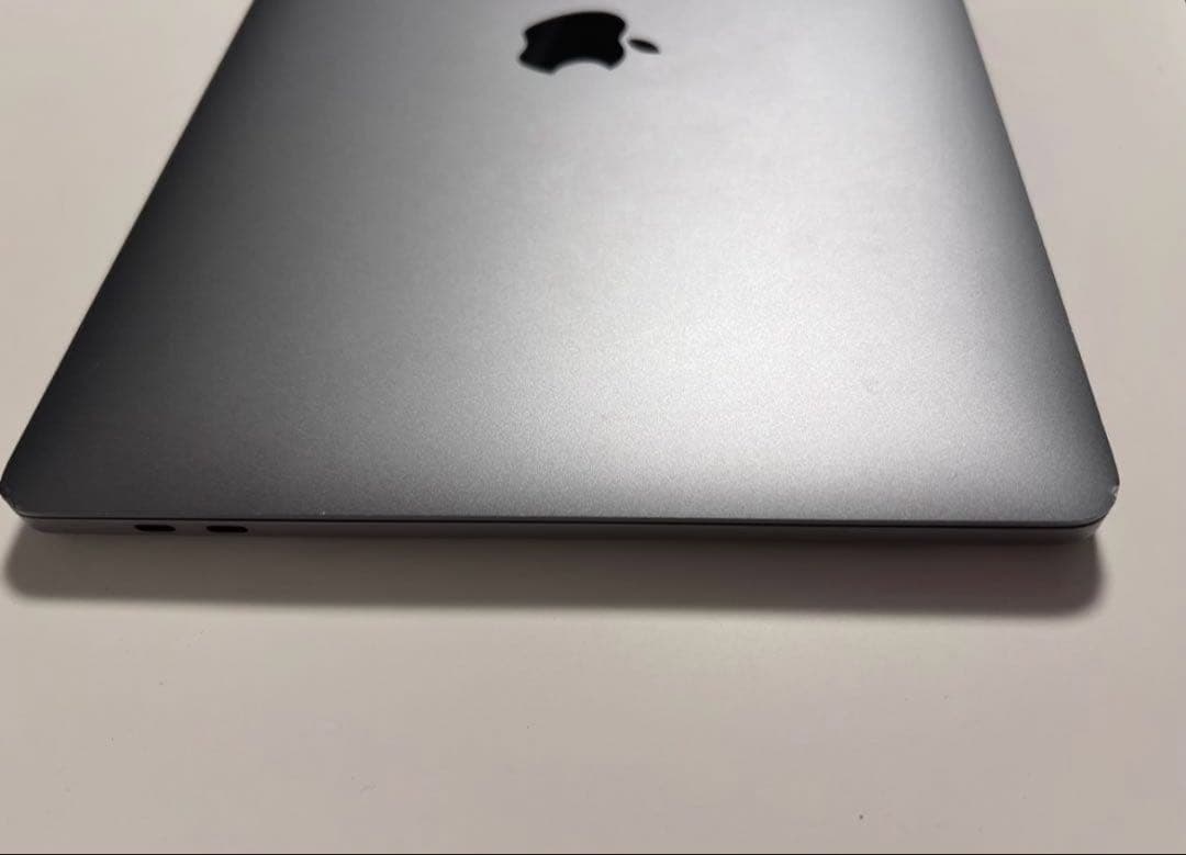 MacBook本体 MacBook Pro 2020 corei7 / 16GB / 500GB