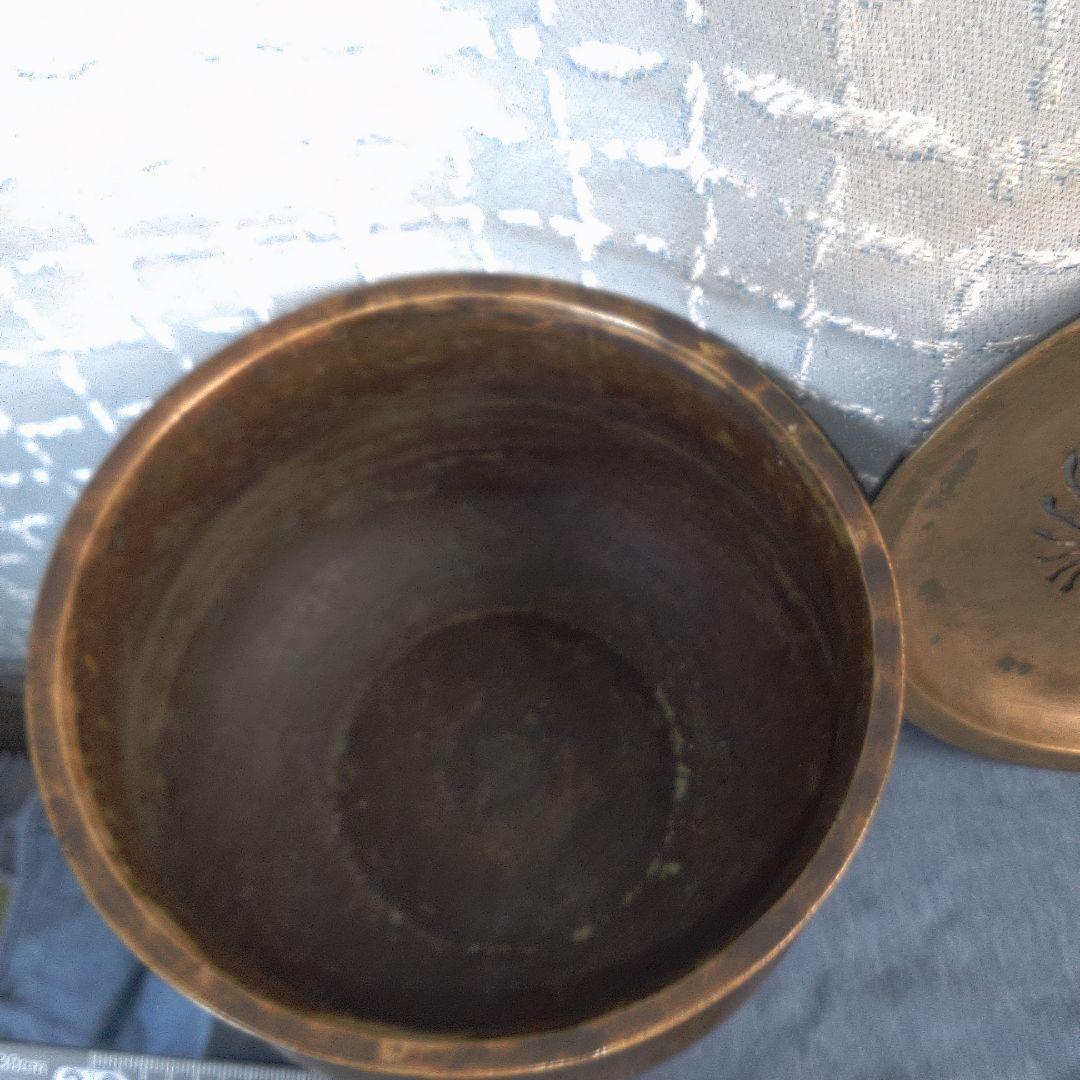 建水？裂けあります。 香炉蓋？