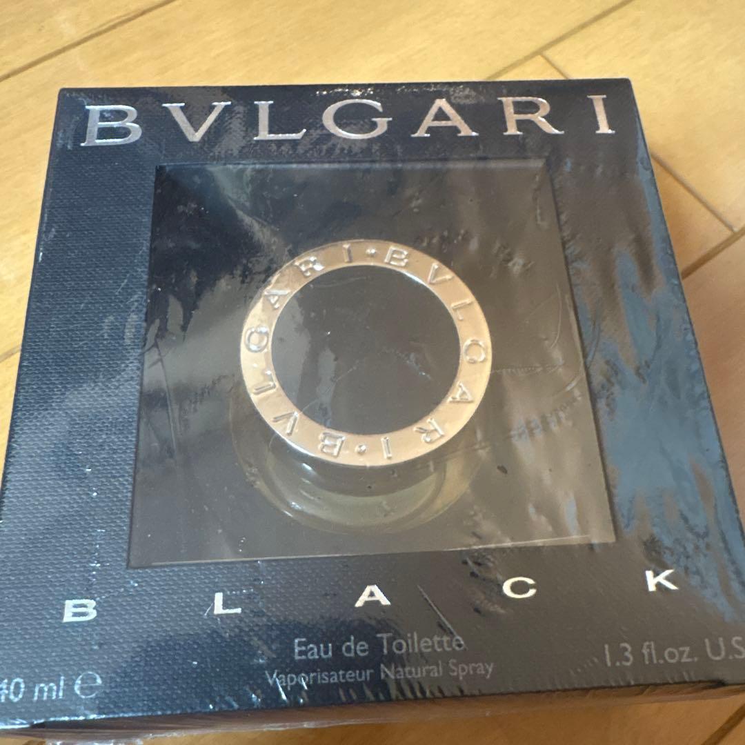 ブルガリ ブラック オードトワレ 40mL