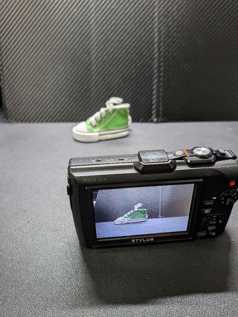 デジタルカメラ OLYMPUS TG-4