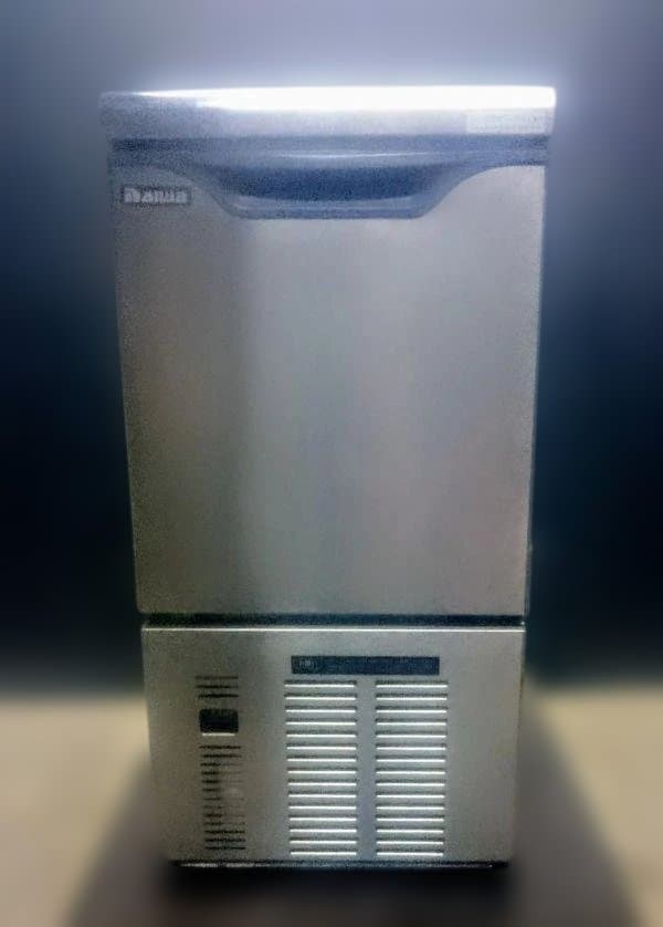 ダイワ冷機製氷機　DRI-25LME1　製氷能力25Kg／day　中古