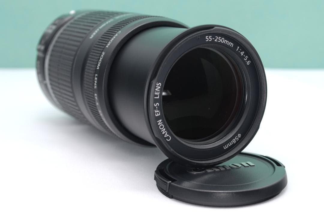 ☘️望遠レンズ✨ Canon EF-S 55-250mm IS 美品✨ 一眼レフ