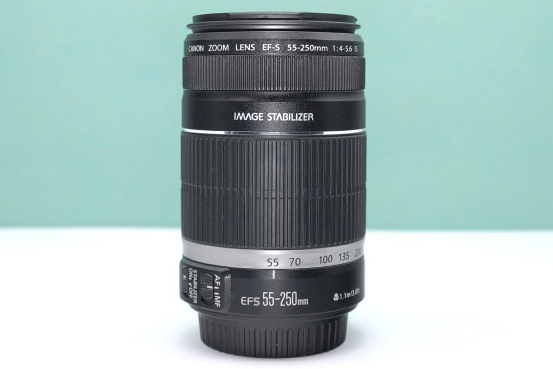 ☘️望遠レンズ✨ Canon EF-S 55-250mm IS 美品✨ 一眼レフ