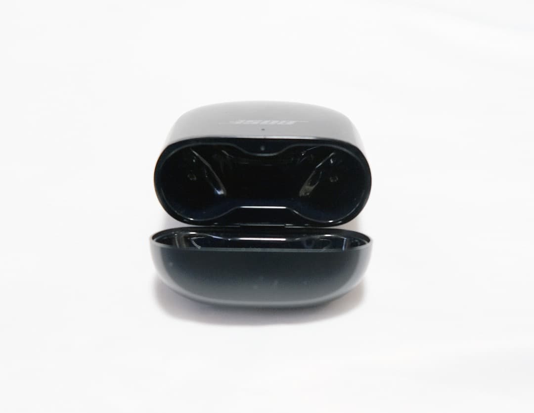 BOSE QuietComfort Ultra Earbuds おまけケース付