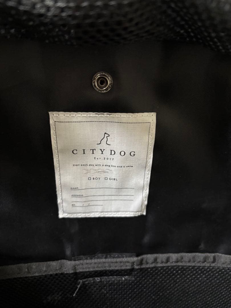お値下げ中　CITY DOG ネオプレーンバックパックキャリー　Rサイズ
