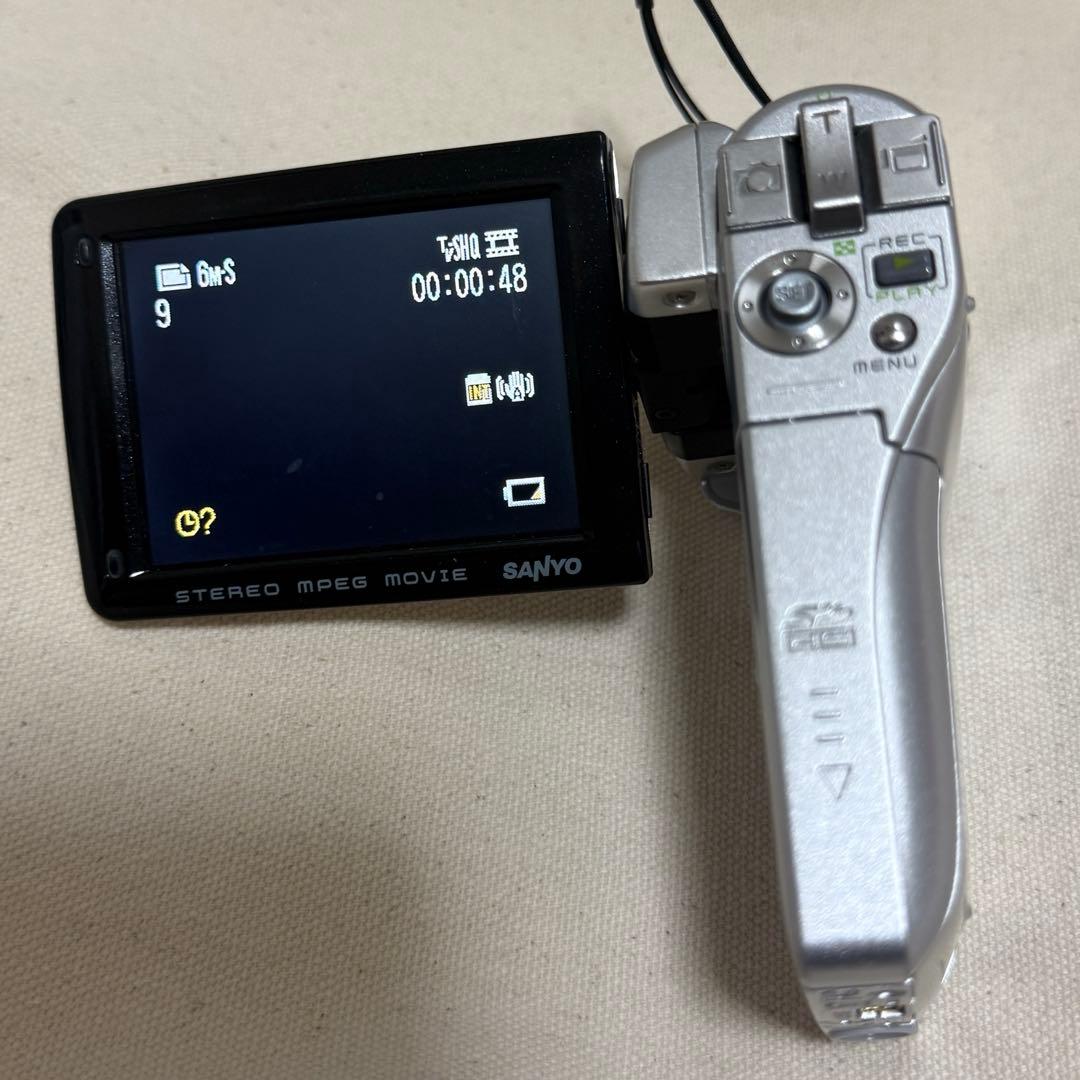 SANYO Xacti dmx cg6 コンデジ　ビデオカメラ