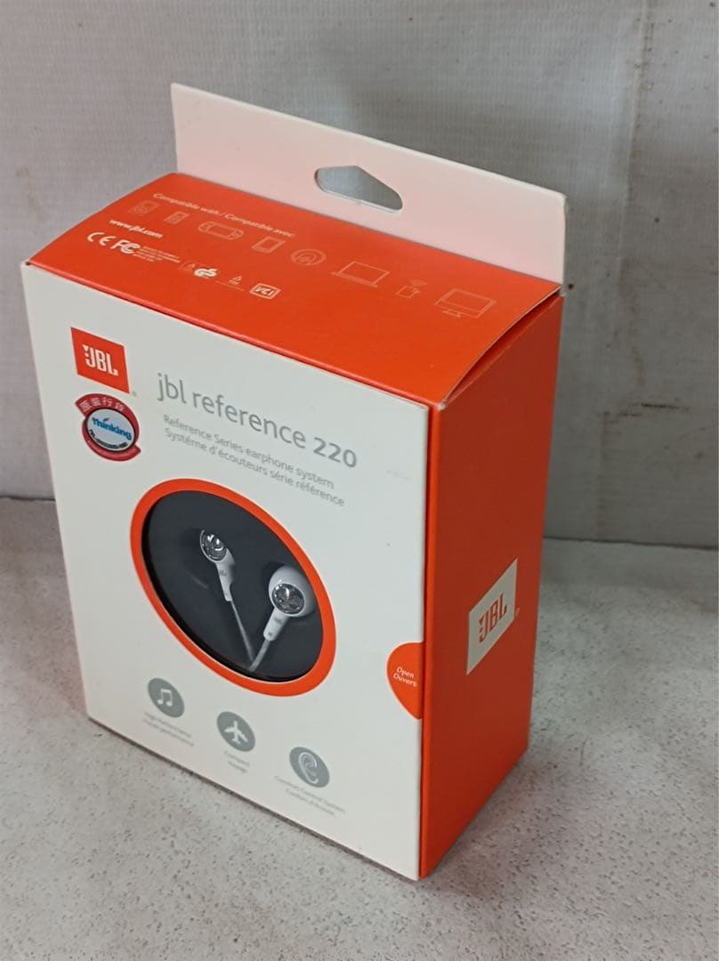 八7123【未使用品】 JBL イヤホン jbl reference 220