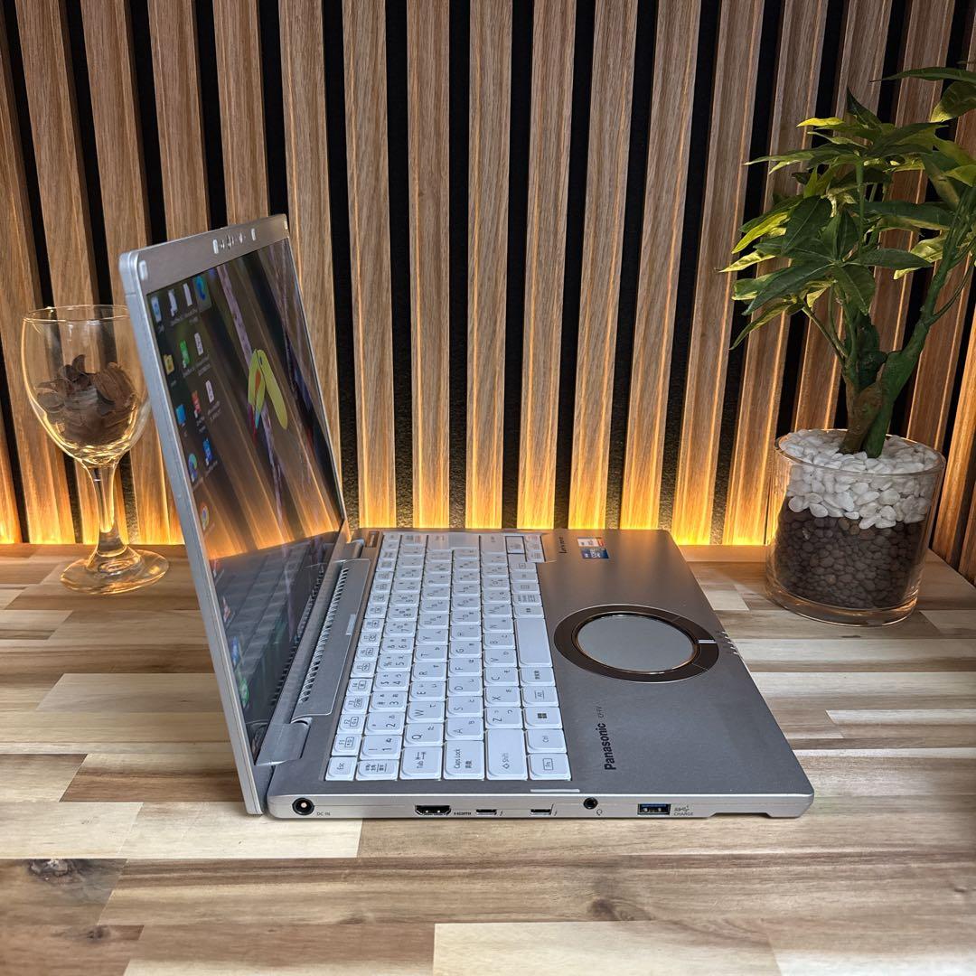 バッテリ新品同様2022年製‼️Let’s note FV1☘16GB☘ノートPC