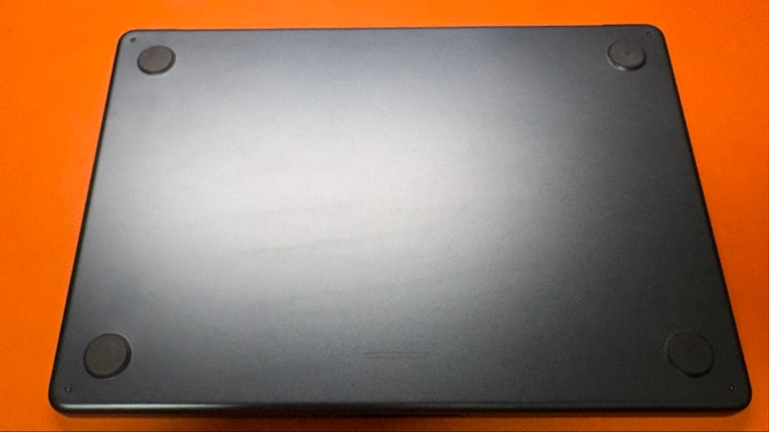 【美品】Apple MacBook Ari スペースグレー M2