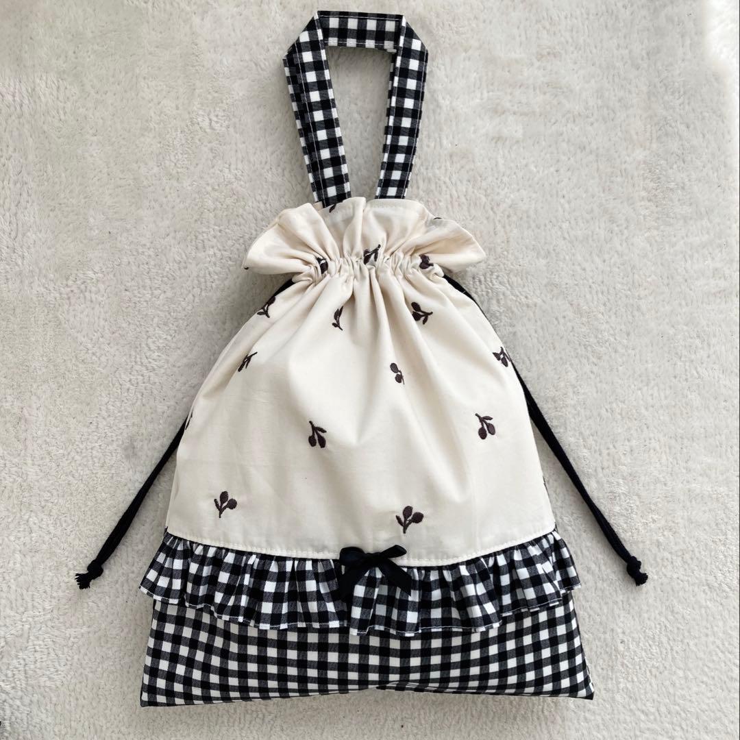 【ハンドメイド】入園入学グッズ(さくらんぼ刺繍×フリル×ギンガムチェック)