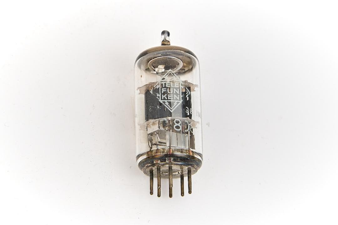 アンプ Telefunken ECC808
