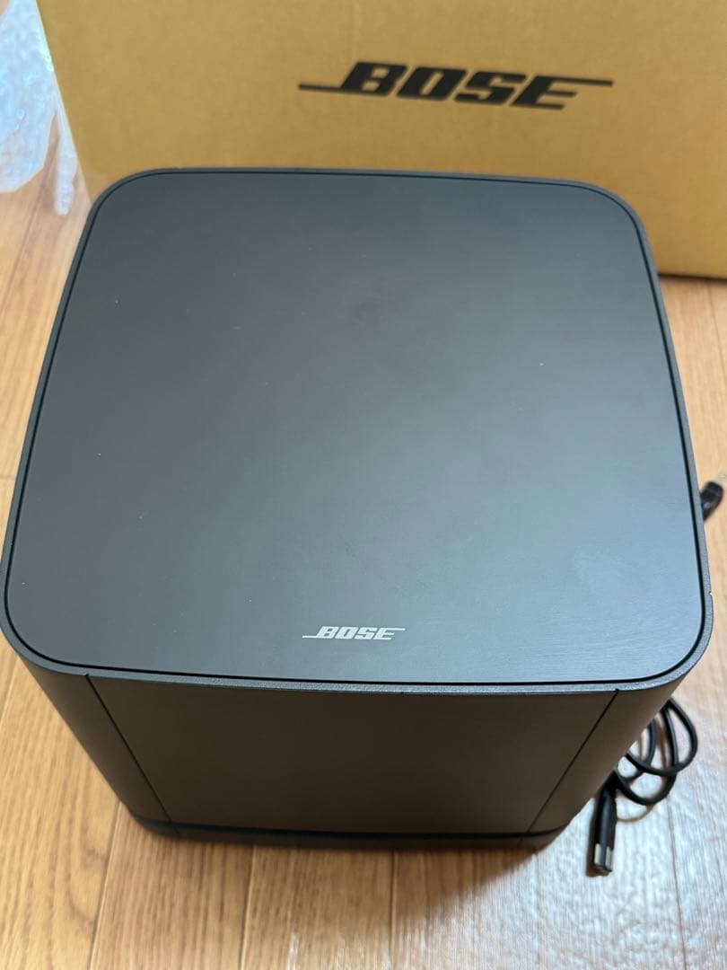 Bose Bass Module 500 サブウーファー 本体とケーブル