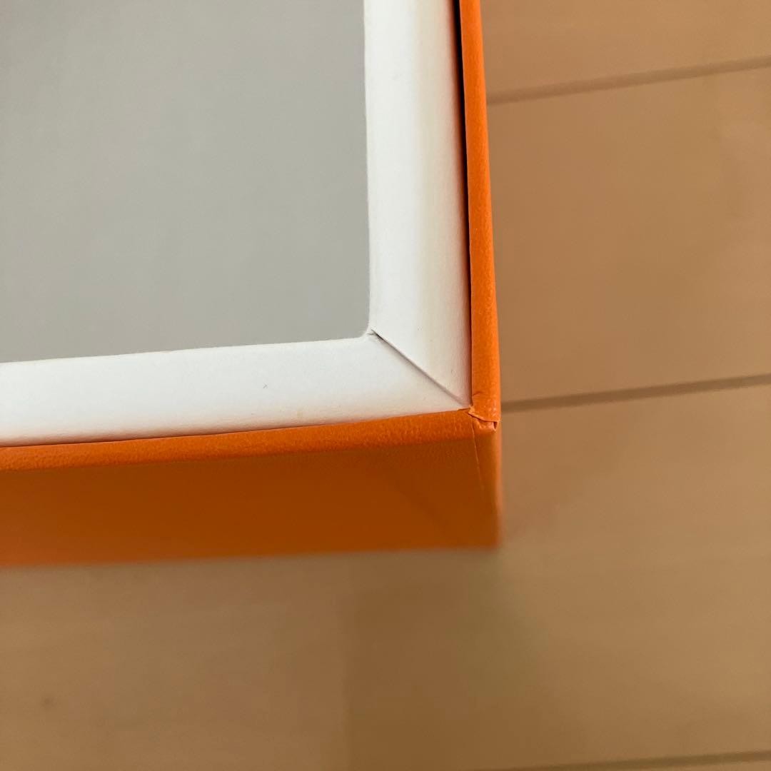 HERMÈS 特大オレンジ ギフト箱　空箱