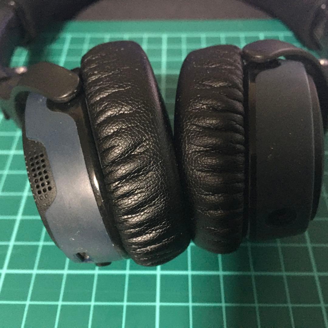 BOSE ワイヤレスヘッドホン中古