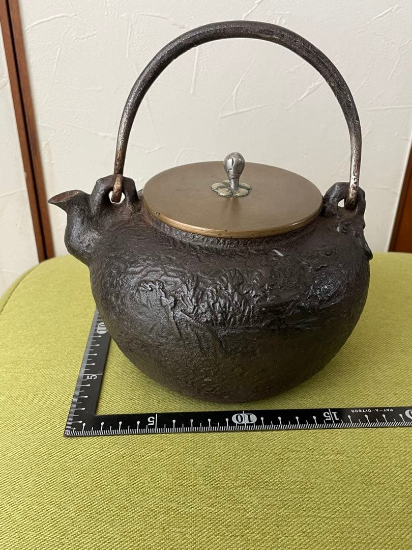 【日本亀文】 亀文堂鉄瓶　満水1.5L 胴角印