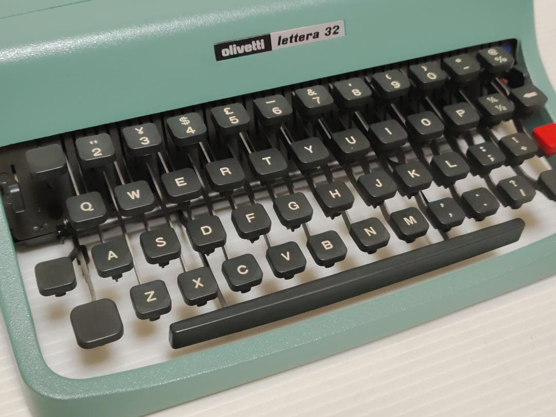 【美品】 オリベッティ レッテラ32 oliveti lettera32