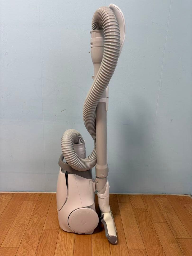 Panasonic 電気掃除機品番MC-PJ21A-C 年式2022製