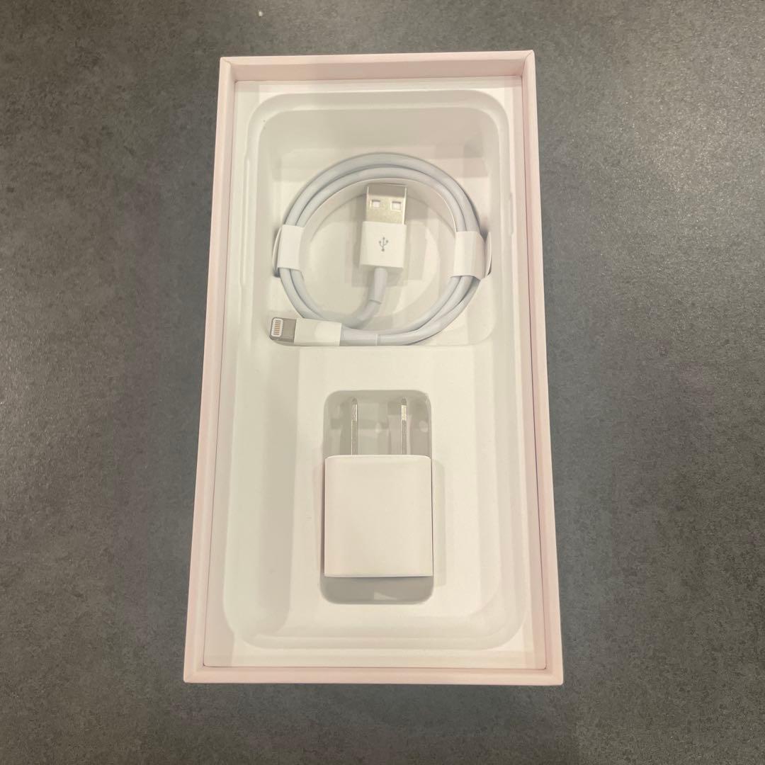 未使用 iPhone 8 ゴールド 箱付き