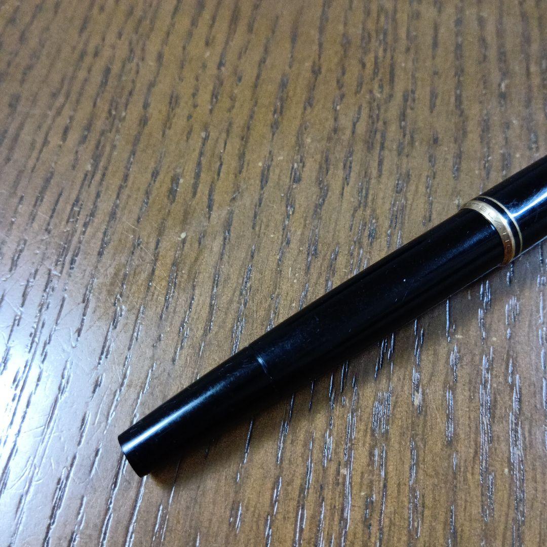 MONTBLANC 万年筆