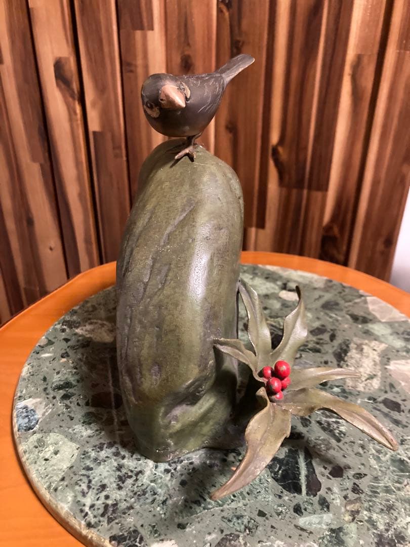 ブロンズ製 鳥と植物　『万年青に文鳥』青銅製 銅像 置物