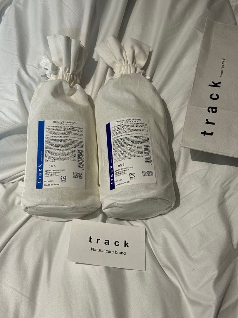 【値下げ不可】track シャンプーヘアトリートメント スムース　ローズ　セット