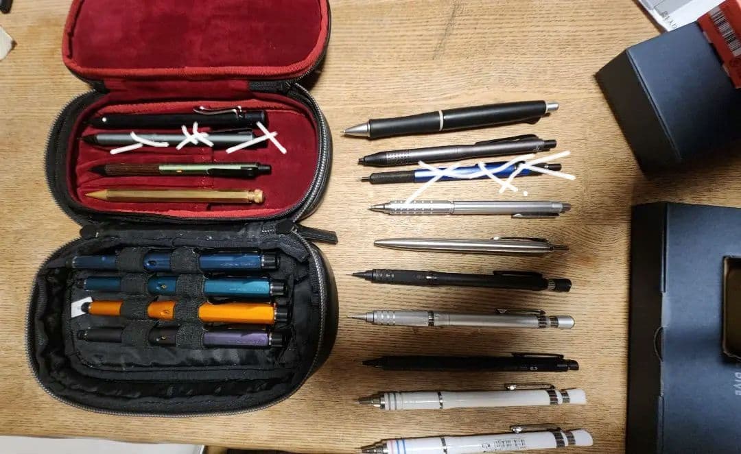 エグゼクティブ　クルトガダイブカベコスペシャルオレンズネロ限定クルトガメタル限定
