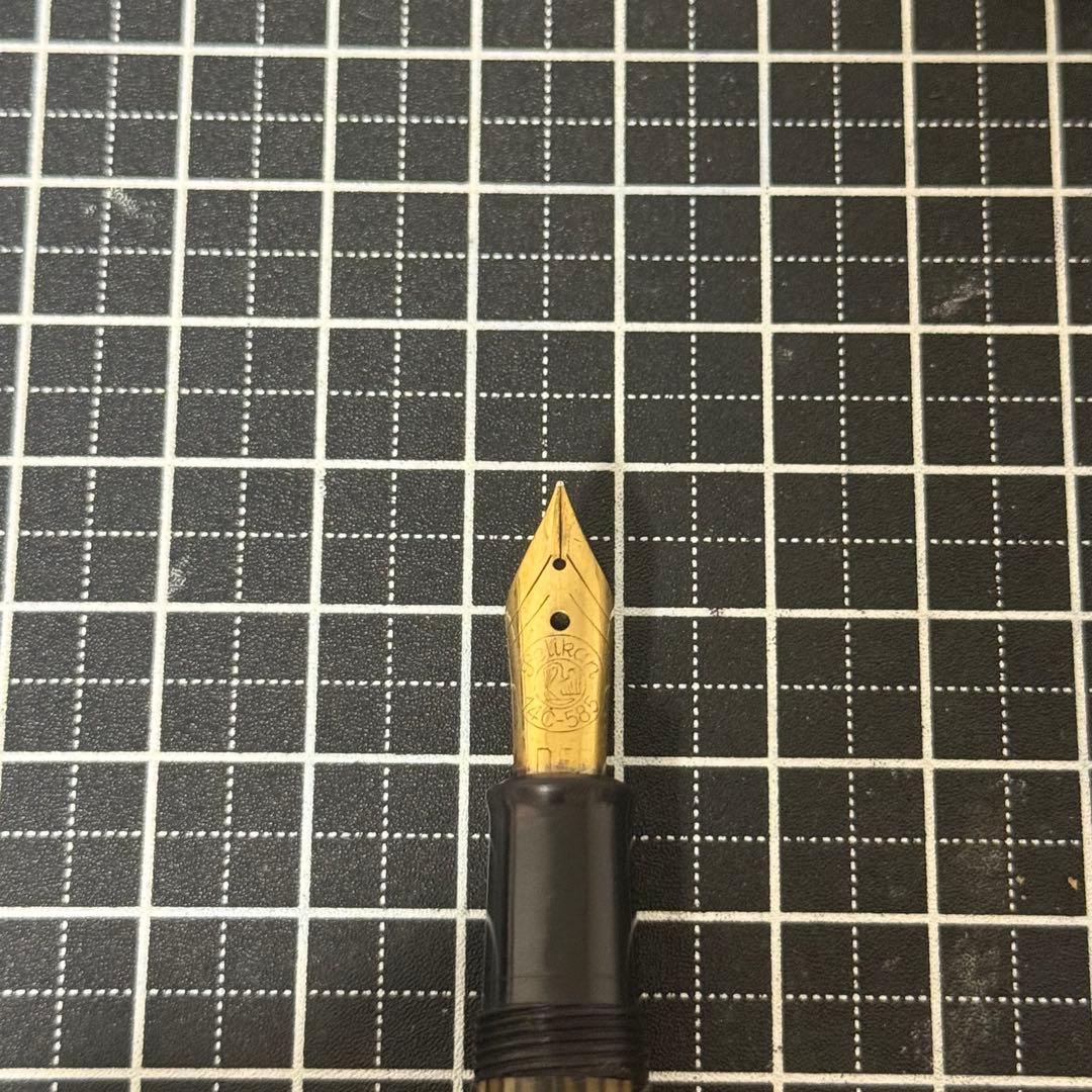【ジャンク・値下げ不可】ペリカン 万年筆 400 茶縞 DF