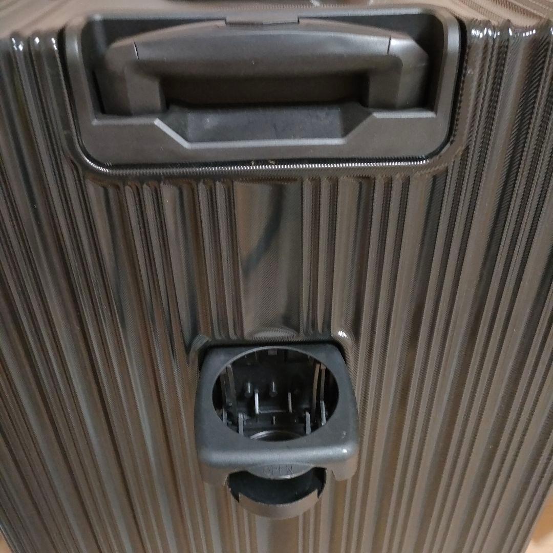 黒 99L キャリーケース ハードタイプ ホルダー付き 8輪