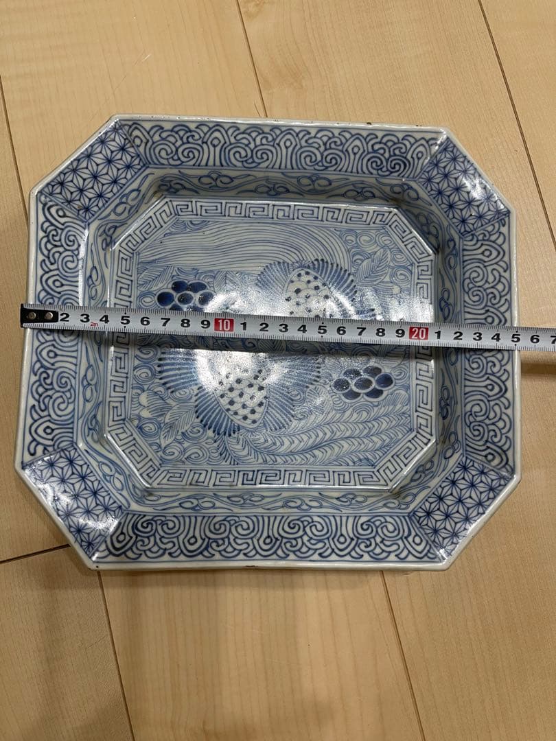 骨董伊万里　線描　染付　角皿　隅切　1客
