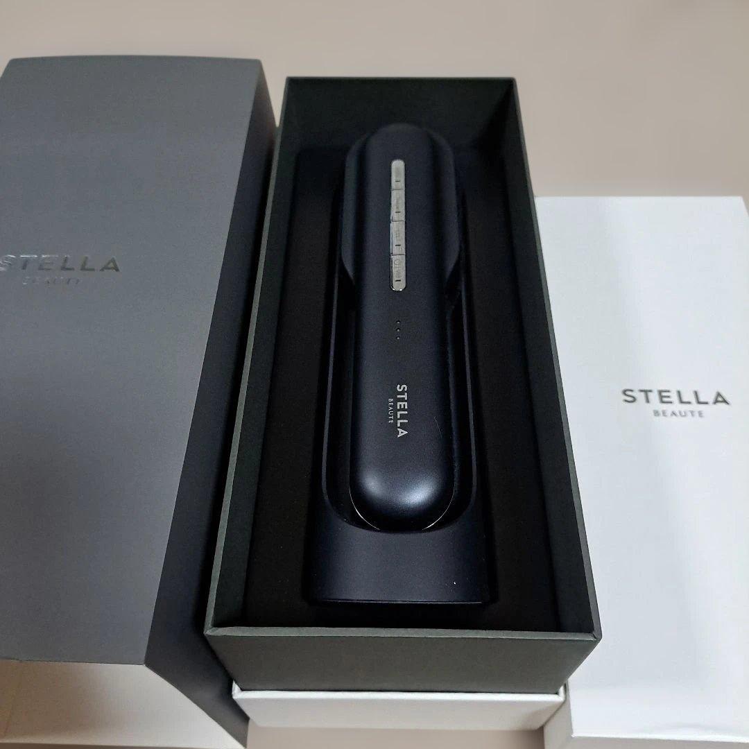 STELLA BEAUTE リフトブラシ PRO　リフトケア、頭皮環境改善ツヤ髪