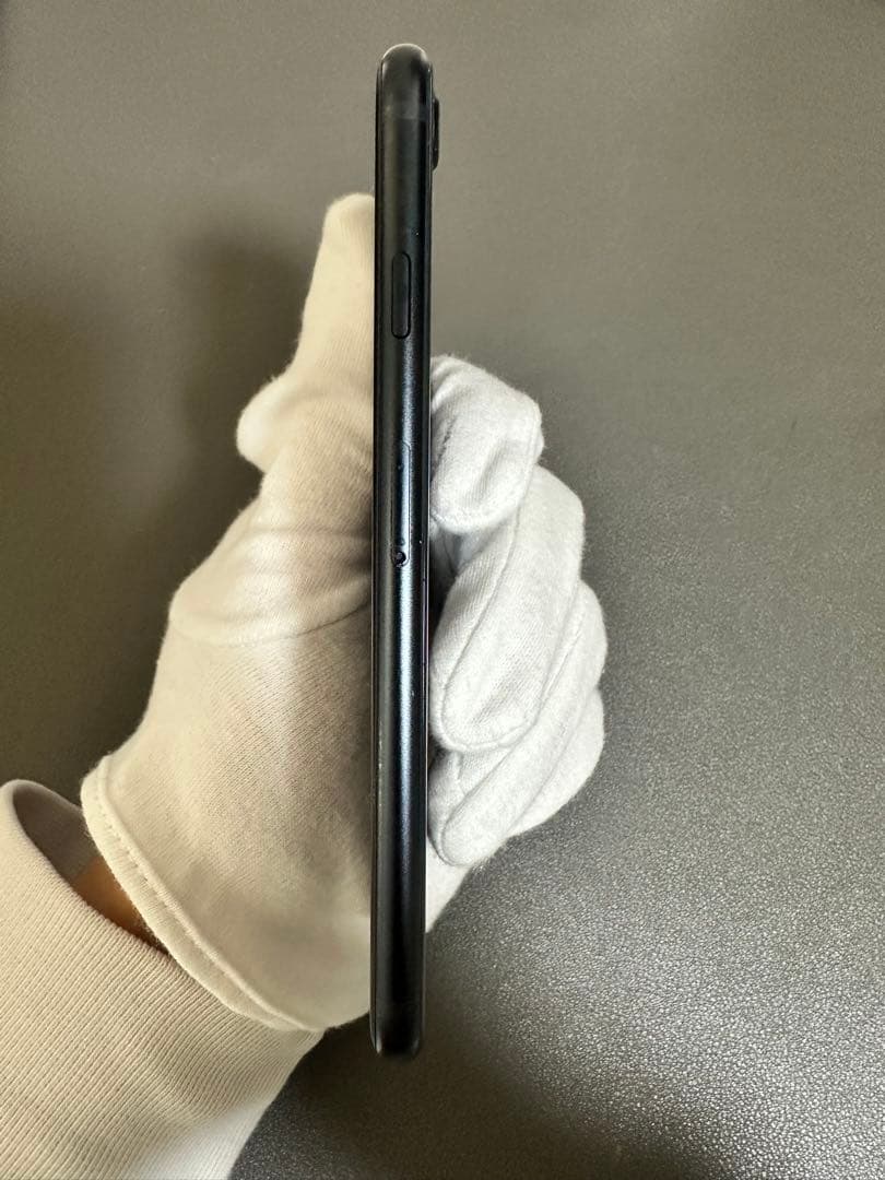 iPhone SE3 第3世代 128GB SIMフリー バッテリー100% 黒