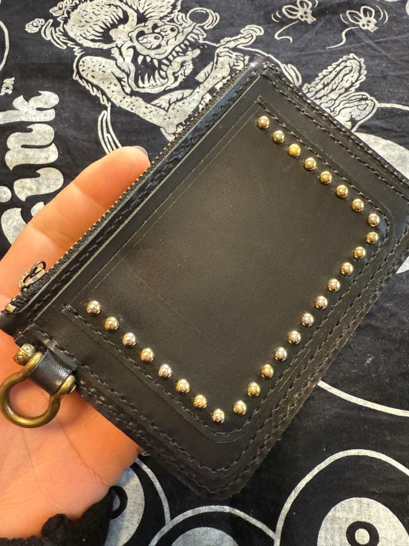 財布　スタッズ　ハンドメイド　本革