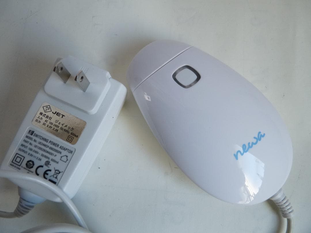 EndyMed Newa Lift 美顔器 ホワイト 電源アダプター付き