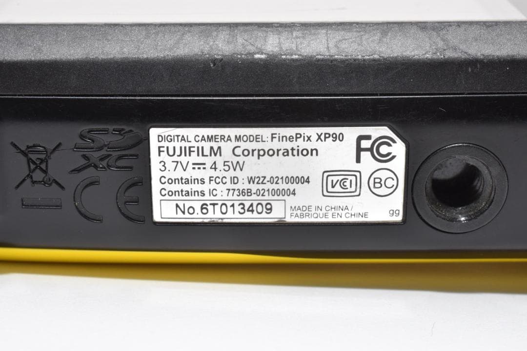 美品　FUJIFILM FinePix XP90 イエロー ＃A440
