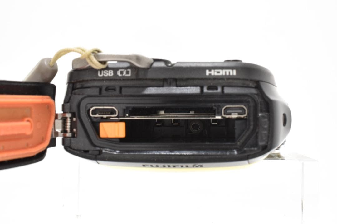 美品　FUJIFILM FinePix XP90 イエロー ＃A440