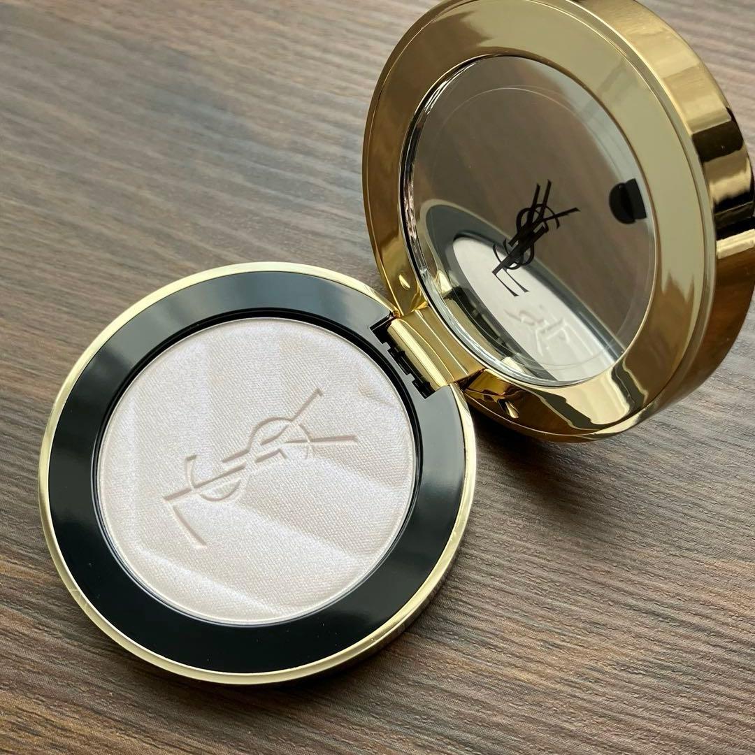 新品未使用　ysl メイクミーブラッシュパウダー　 チーク 69 限定