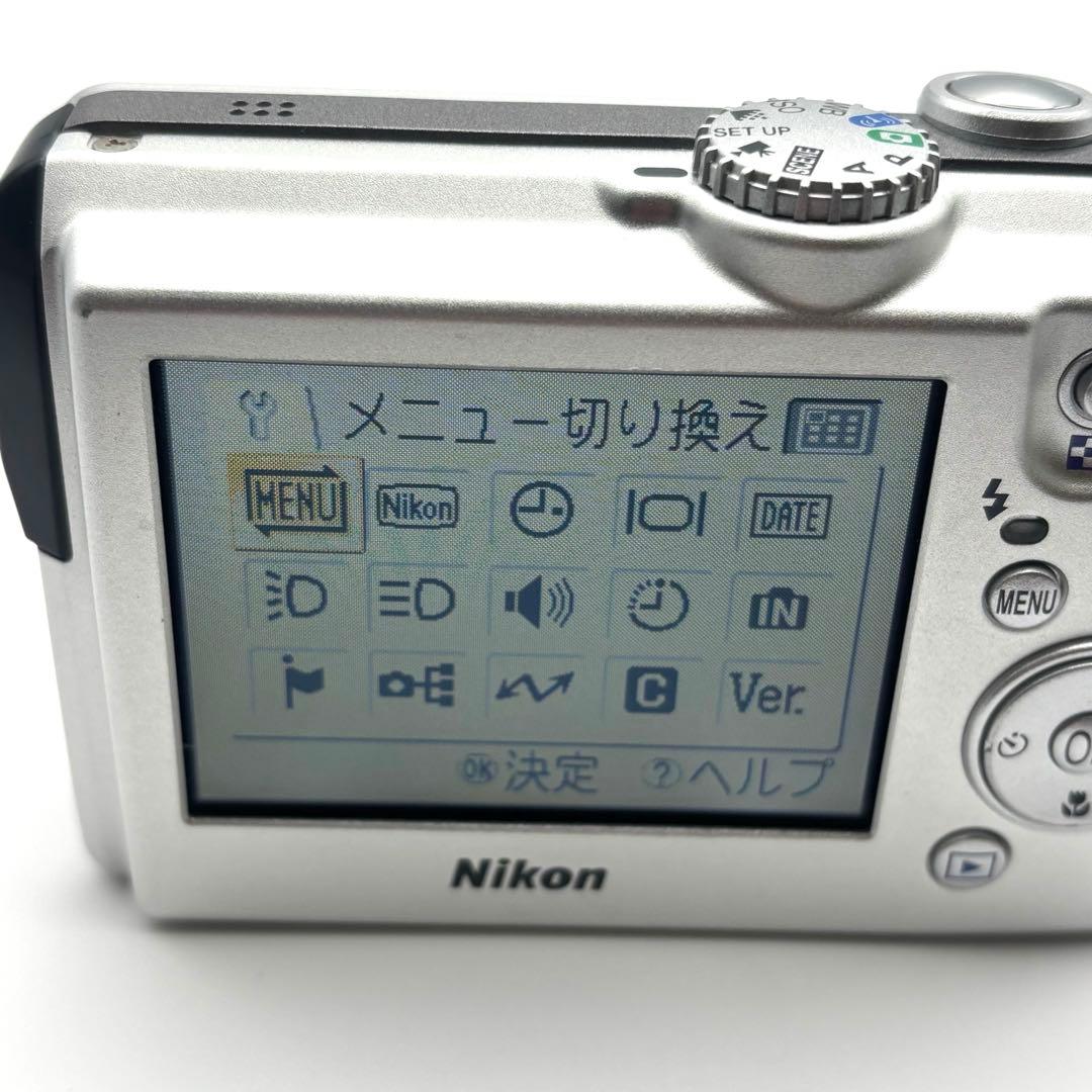【美品 動作確認◎】Nikon COOLPIX P1 シルバー デジカメ