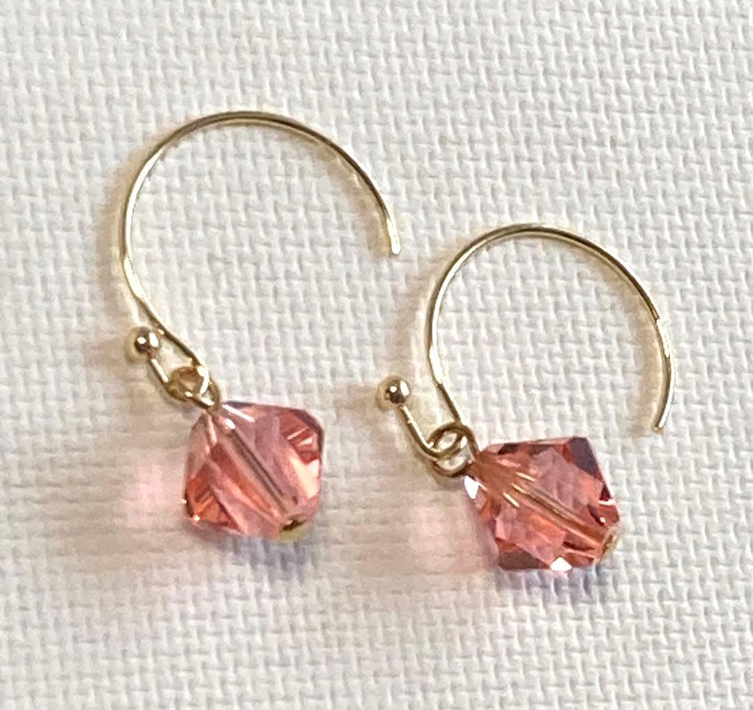 ☆スワロフスキー 8mm 1粒ピアス ハンドメイド 616