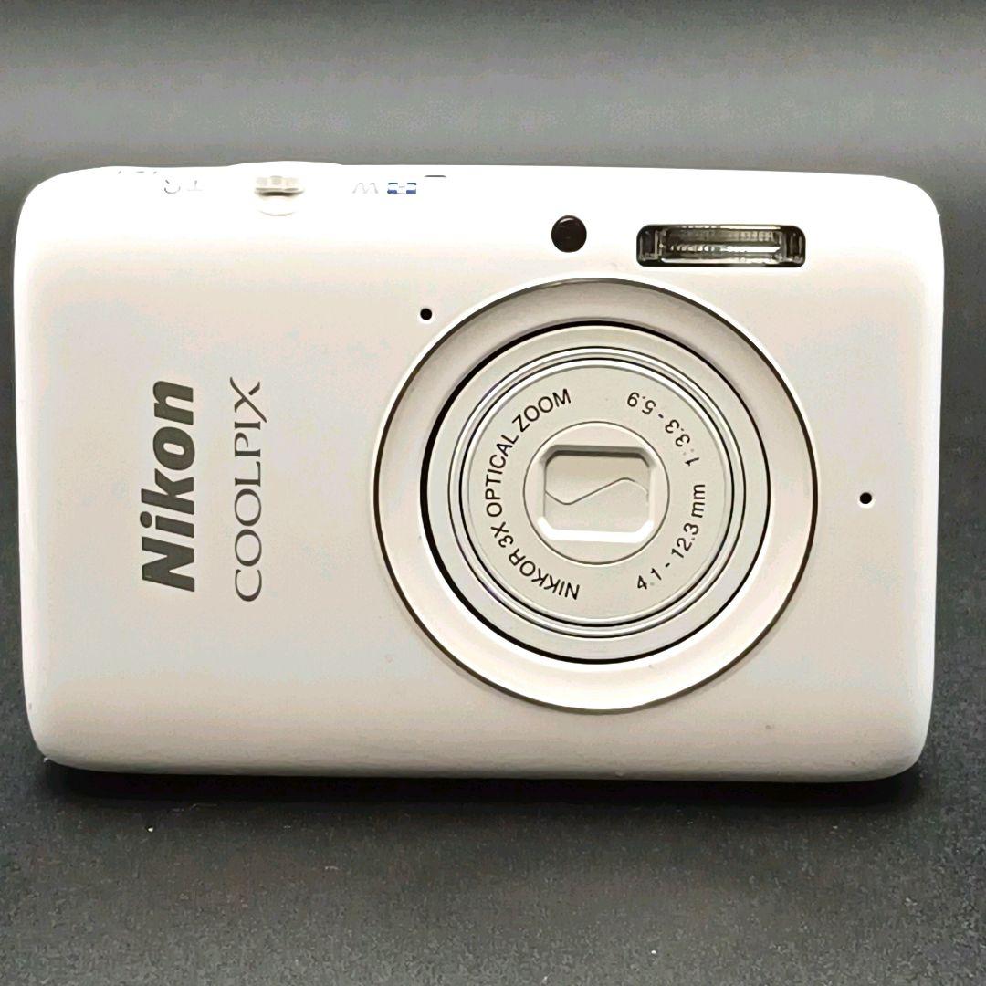 【人気モデル】Nikon COOLPIX S02 ホワイト 動作確認済み