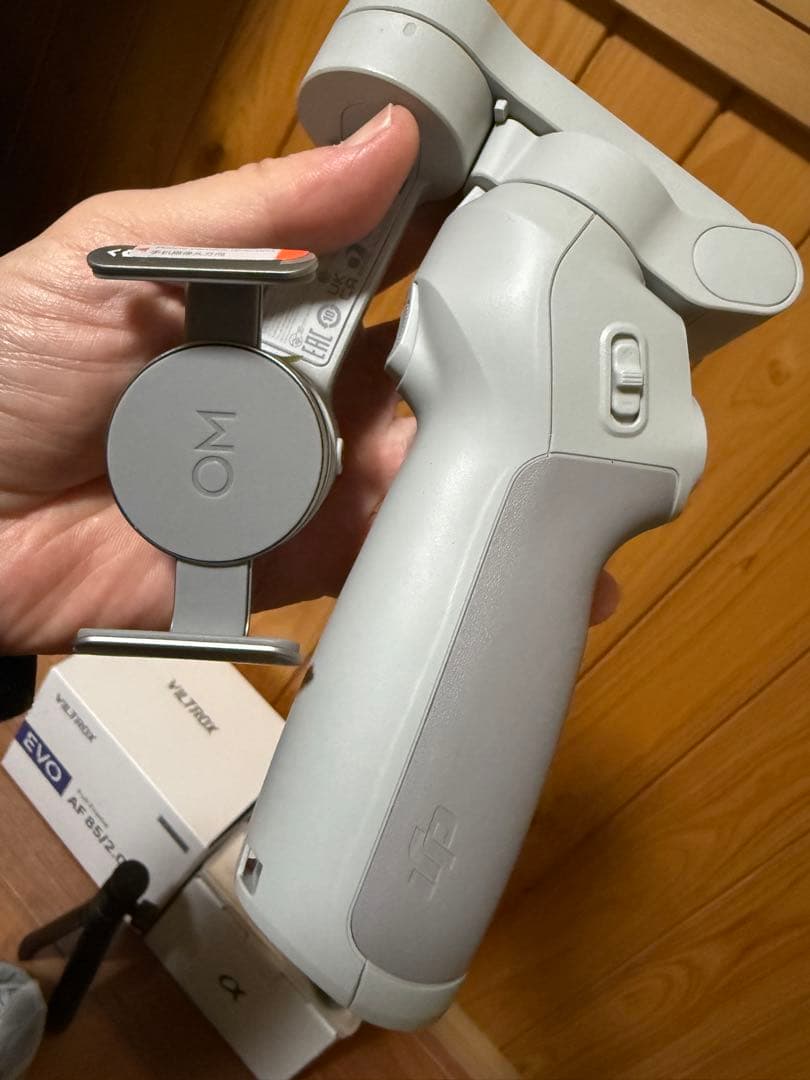 極上美品 ZV-E10 レンズ3本付 単焦点 中望遠VILTROX 屋外持出無し
