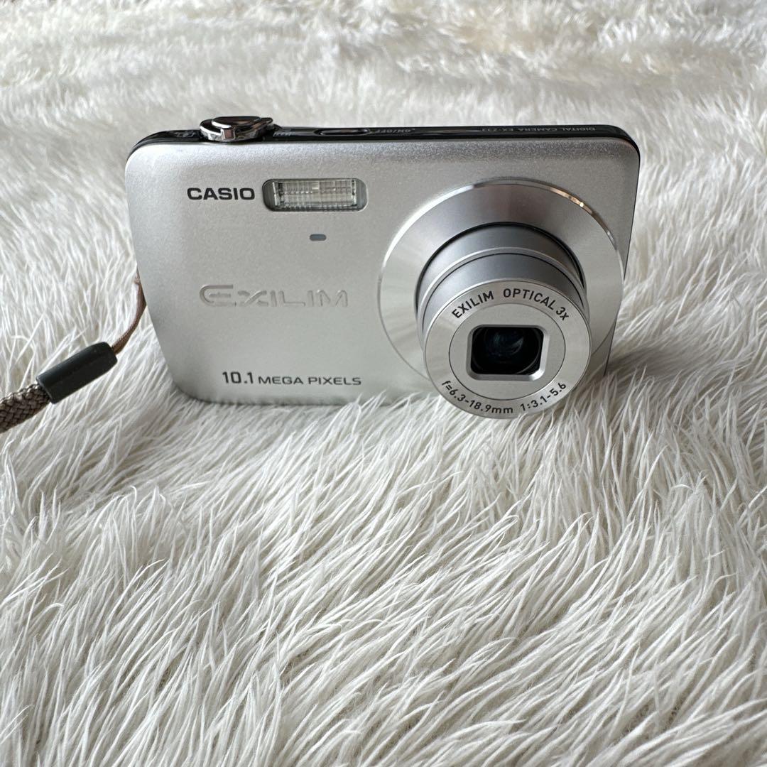 美品 CASIO EXILIM EX-Z33 シルバー