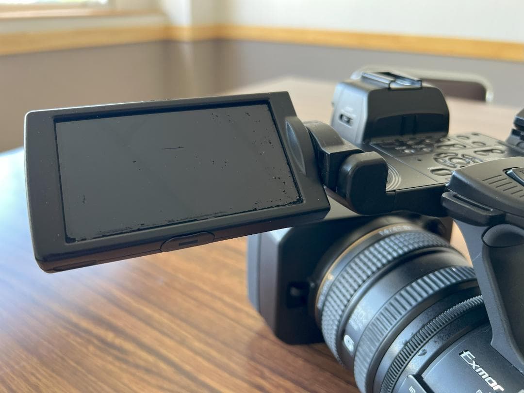 ビデオカメラ Sony HXR-NX3