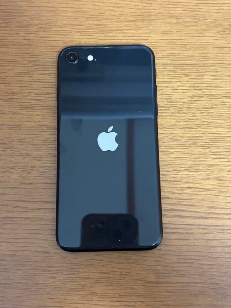 ⭐︎iPhoneSE（第2世代） ブラック 64GB SoftBank 本体のみ⭐︎