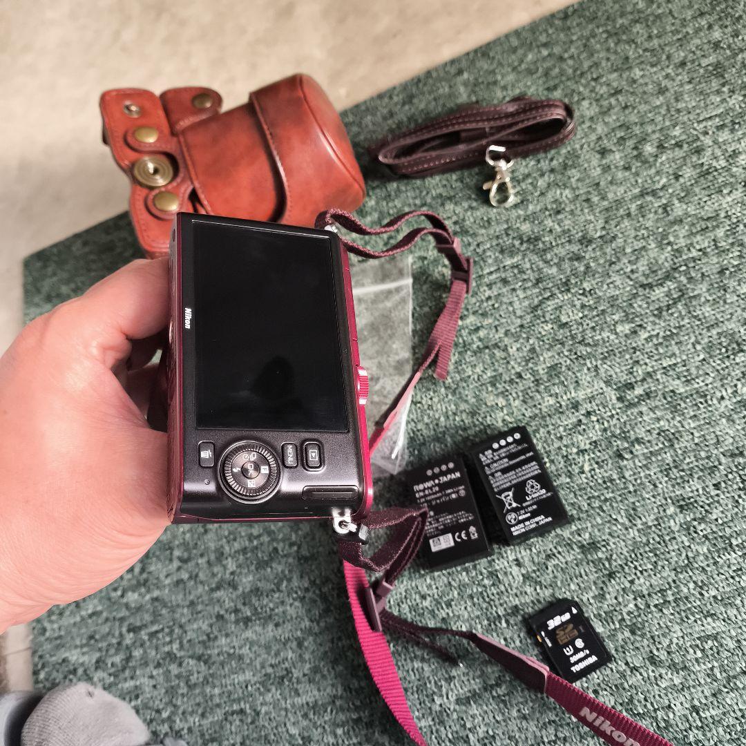 （美品）ミラーレス Nikon 1 J3 小型10倍ズームキット レッド