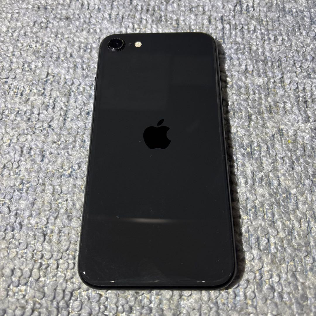 P*h様 Apple iPhonese ブラック