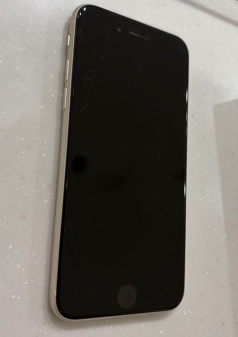 iPhoneSE第3世代 128gb